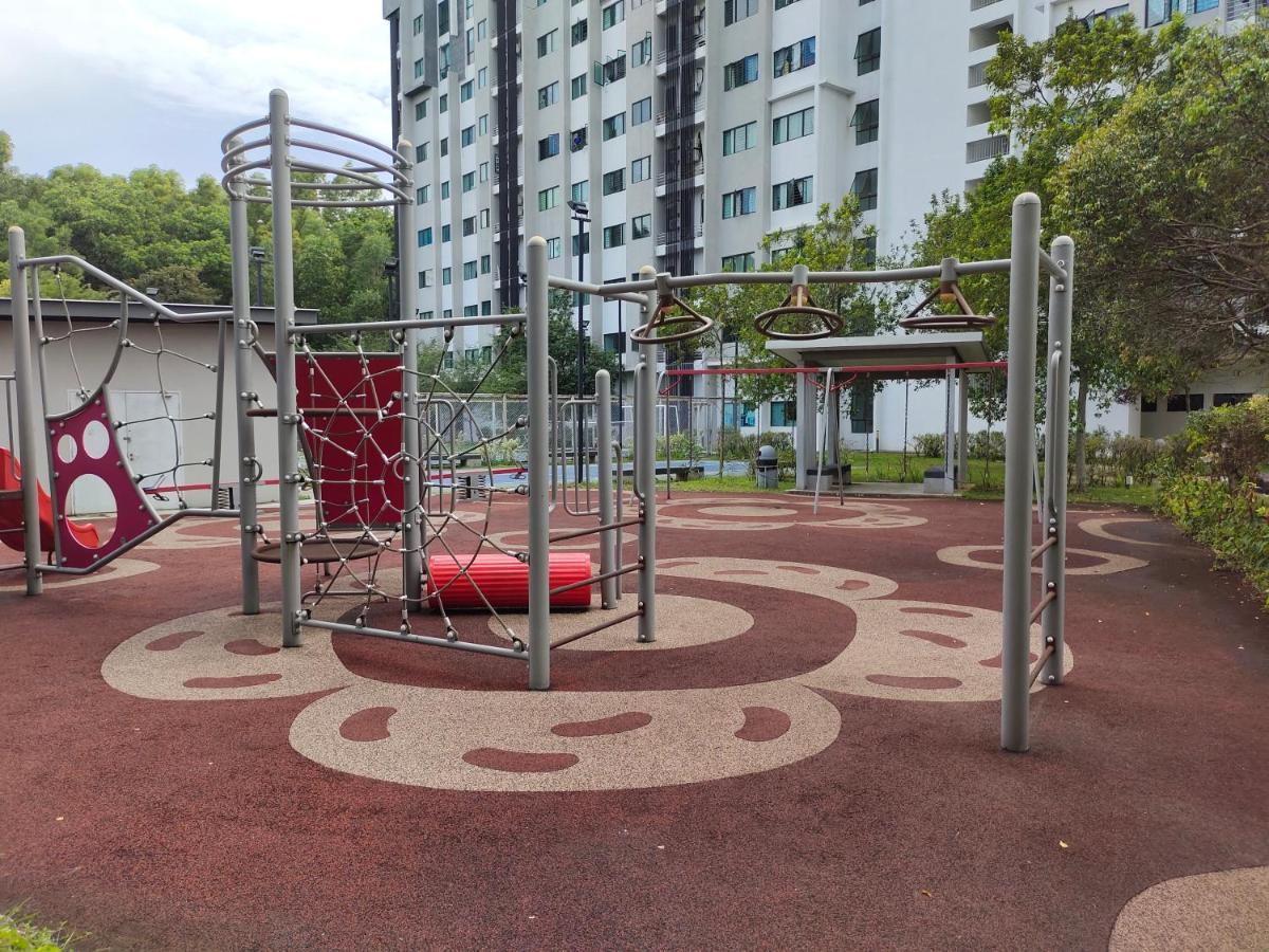 Appartement De Cozy Corner Suria Rafflesia Setia Alam à Shah Alam Extérieur photo
